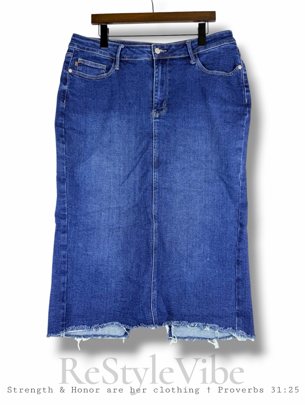 JUDY BLUE Women’s Size 2XL Skirt Denim Jean Midi Length Stretch